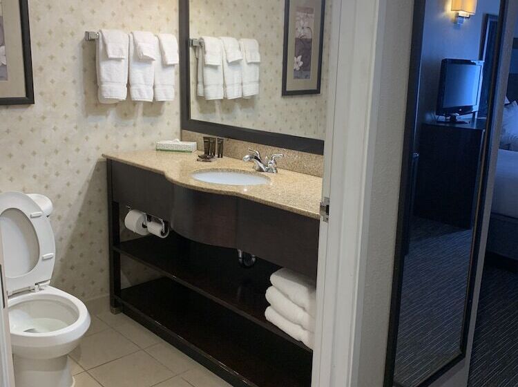 Номер Стандарт, Wingate By Wyndham Southport
