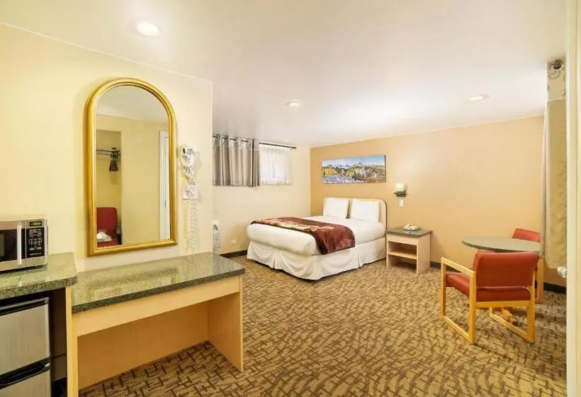スタンダードルーム, Glenwood Springs Inn