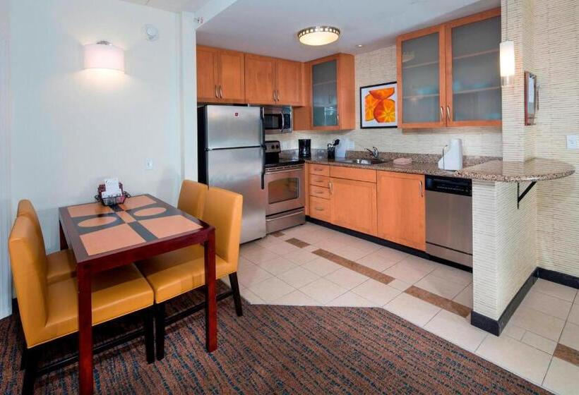 침실 2개 스위트, Residence Inn Dover