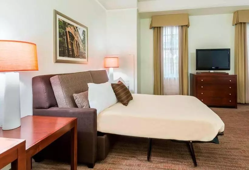 Standard-studio, Residence Inn Savannah Downtown Historic District