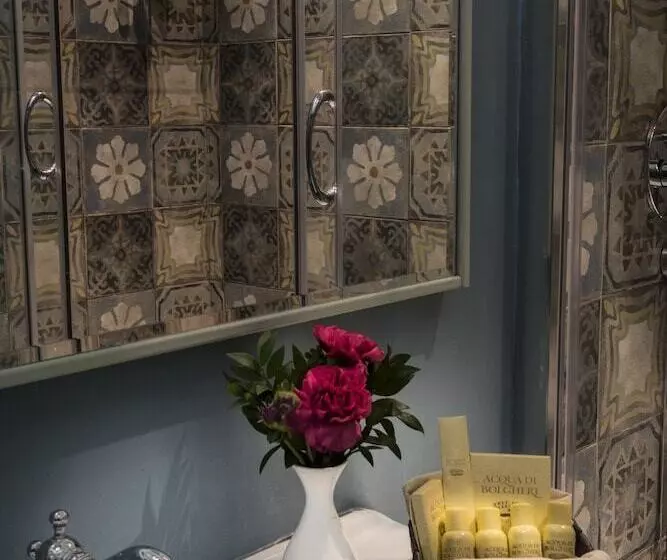 سوییت لوکس, Dodo Navona Suites