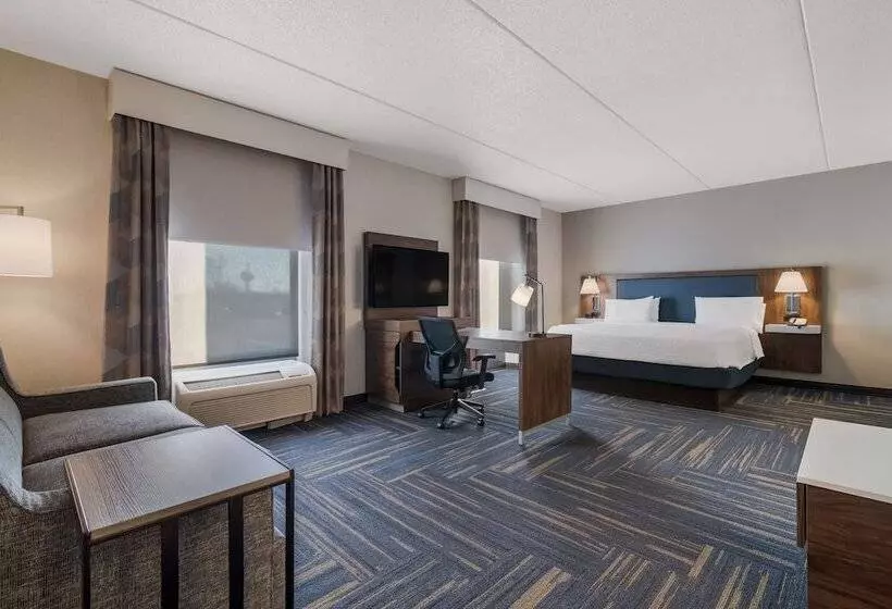 استودیو استاندارد با تخت کینگ, Hampton Inn & Suites Plattsburgh