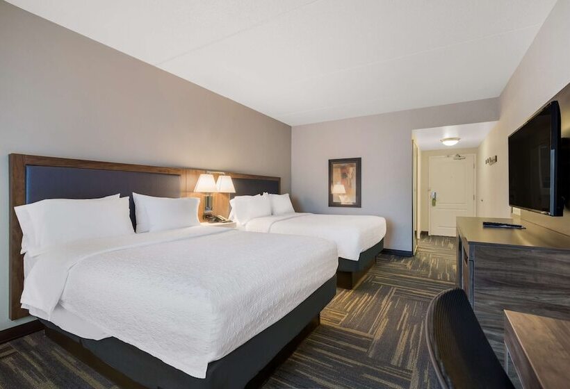 غرفة قياسية, Hampton Inn & Suites Plattsburgh