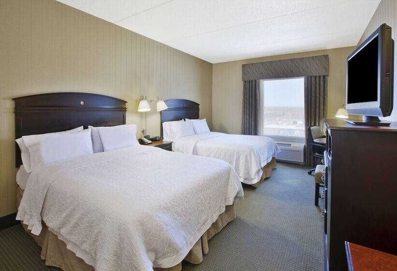 Номер Стандарт, Hampton Inn & Suites Plattsburgh
