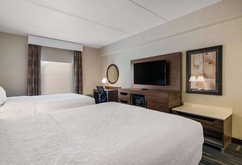 Номер Стандарт, Hampton Inn & Suites Plattsburgh