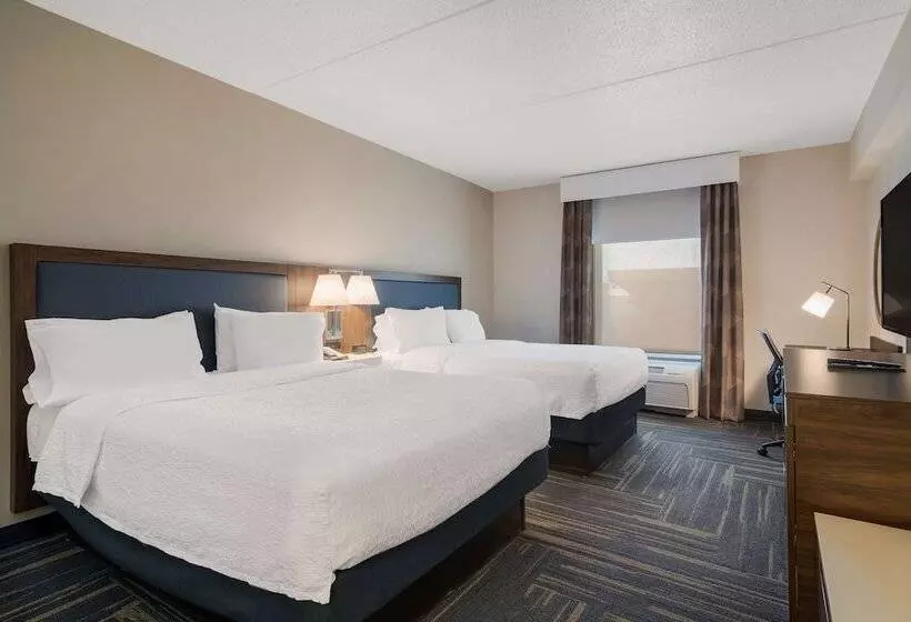 اتاق استاندارد, Hampton Inn & Suites Plattsburgh