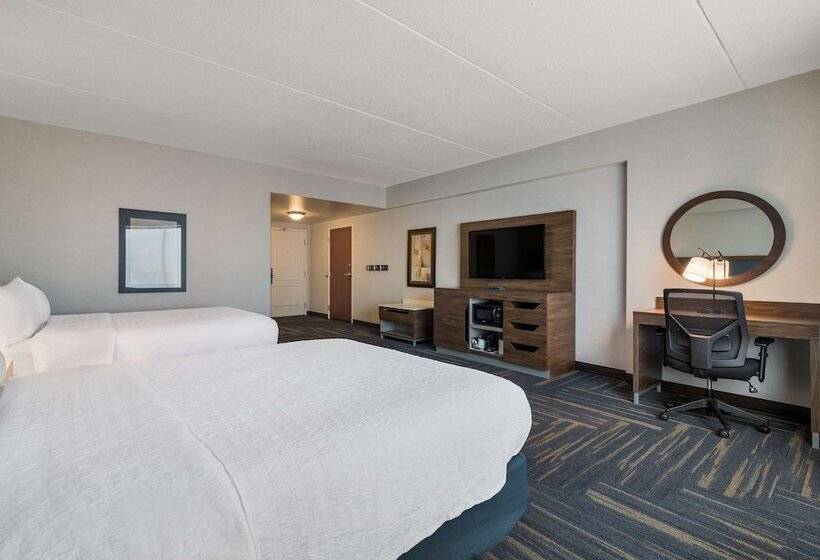 غرفة قياسية, Hampton Inn & Suites Plattsburgh