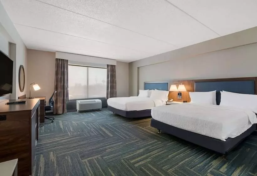 اتاق استاندارد, Hampton Inn & Suites Plattsburgh