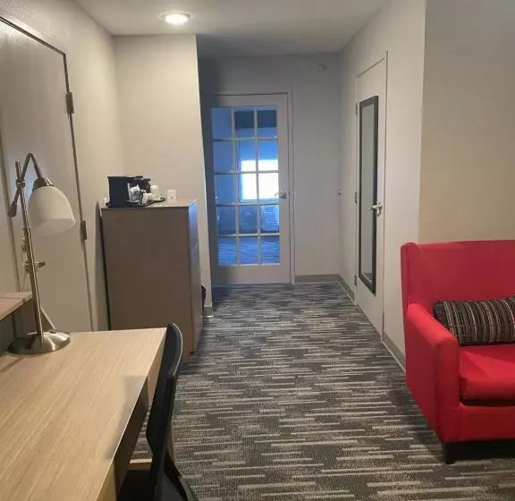身障者適用スイートルーム, Country Inn & Suites By Radisson, Madison, Wi