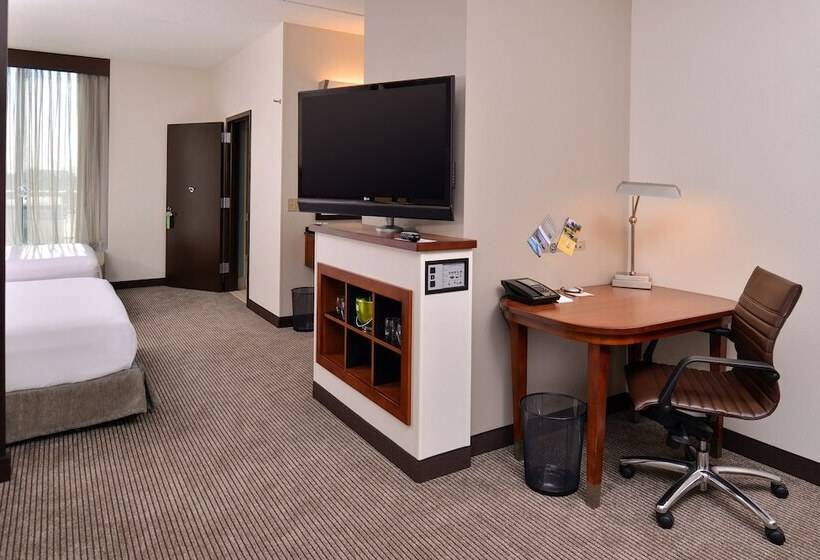 غرفة قياسية لذوى الاحتياجات الخاصة, Hyatt Place Garden City