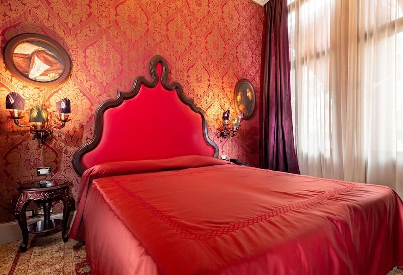 سوئیت با چشم‌انداز, Palazzetto Madonna