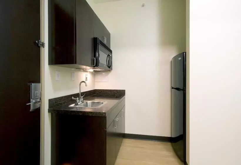 身障者適用スイートルーム, Red Roof Inn & Suites Beaumont