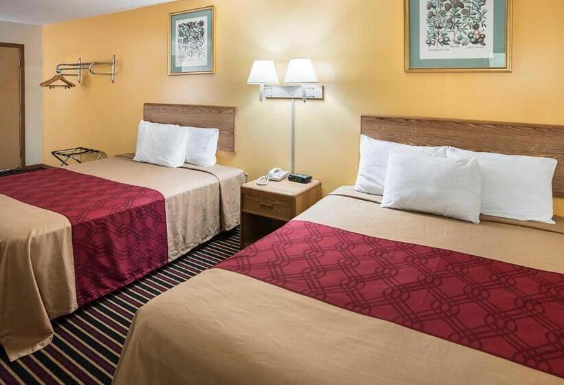 Quarto Estandar, Rodeway Inn & Suites