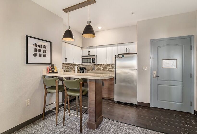 Люкс 2 Спальни, Staybridge Suites Longview, An Ihg