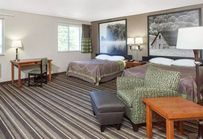 スイート, Super 8 By Wyndham Richlands/claypool Hill Area