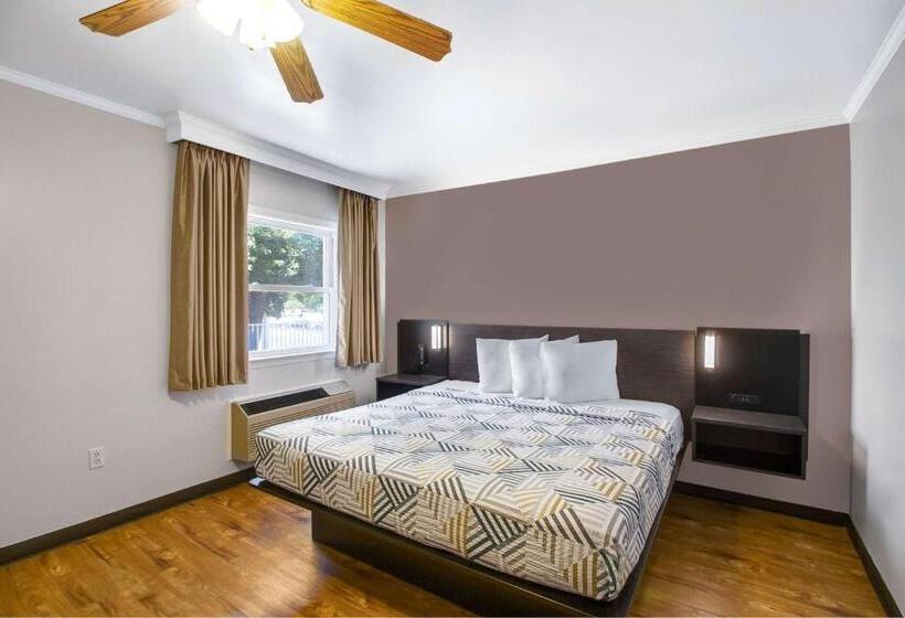 Номер Deluxe Кровать Кинг, Motel 6front Royal, Va