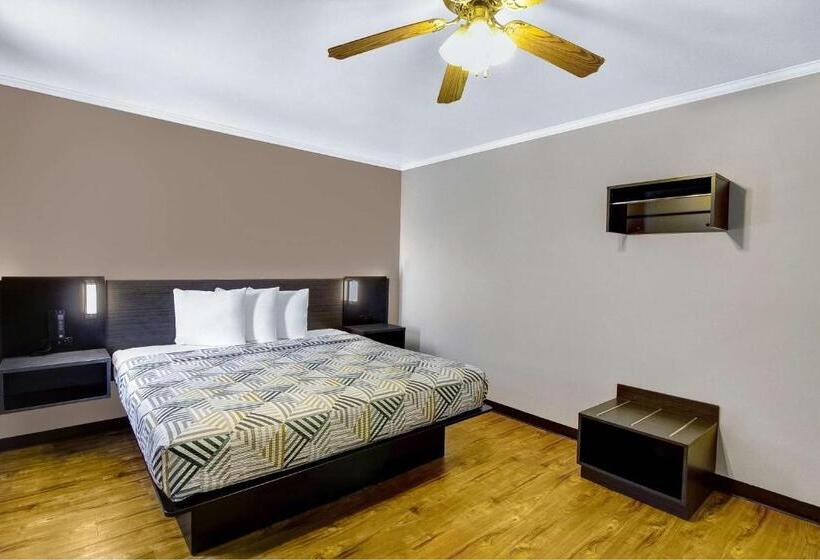 带大床的豪华间, Motel 6front Royal, Va