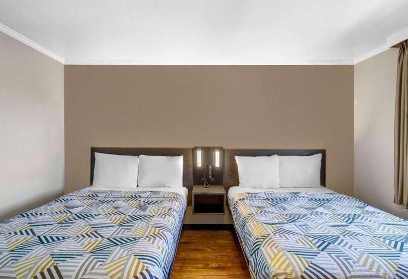 四人豪华间, Motel 6front Royal, Va