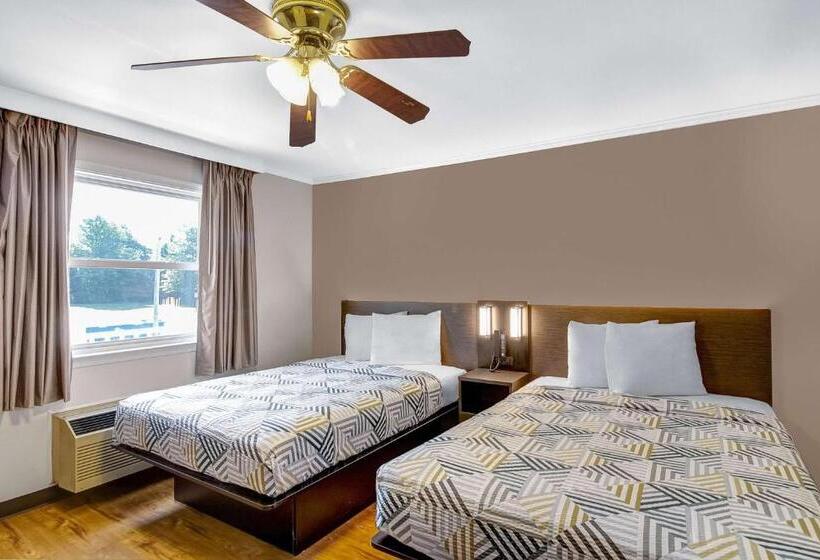 Четырехместный Номер Deluxe, Motel 6front Royal, Va