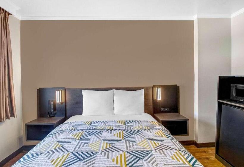 Номер Deluxe, Motel 6front Royal, Va