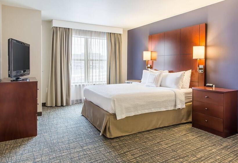 带2个卧室的套房, Residence Inn Lexington Keeneland/airport