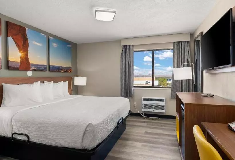 キングサイズベッドのスタンダードルーム, Days Inn By Wyndham Albuquerque I 25