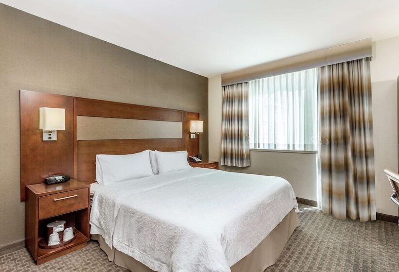 标准间带双人床, Hampton Inn Manhattan Grand Central