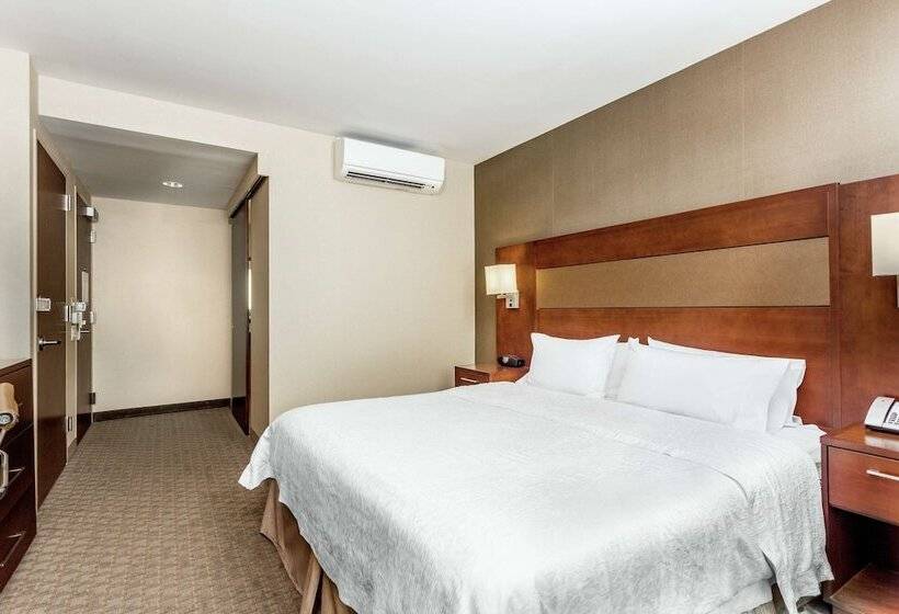 标准间带双人床, Hampton Inn Manhattan Grand Central