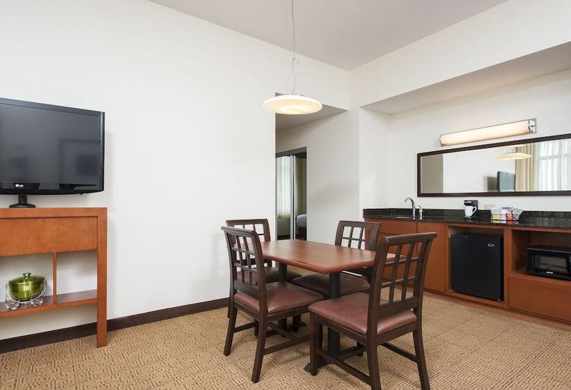 Люкс Кровать Кинг, Hyatt Place Des Moines/downtown