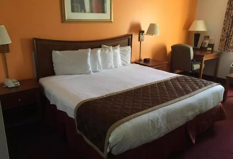 キングサイズベッドのエクゼクティブ, Lake Tree Inn & Suites