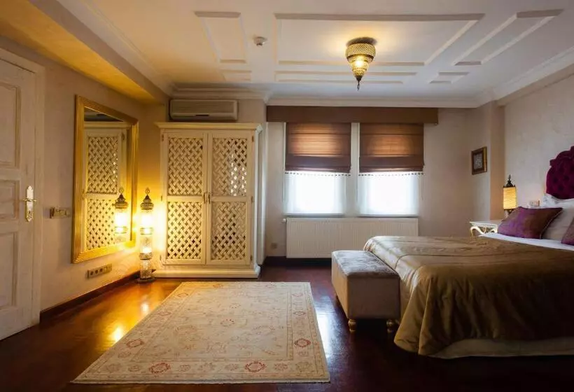 اتاق خانوادگی, İstanbul Bosphorus Hotel Symbola