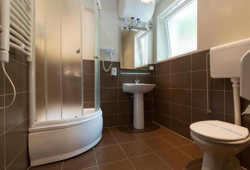 اتاق استاندارد, Villa Mystique