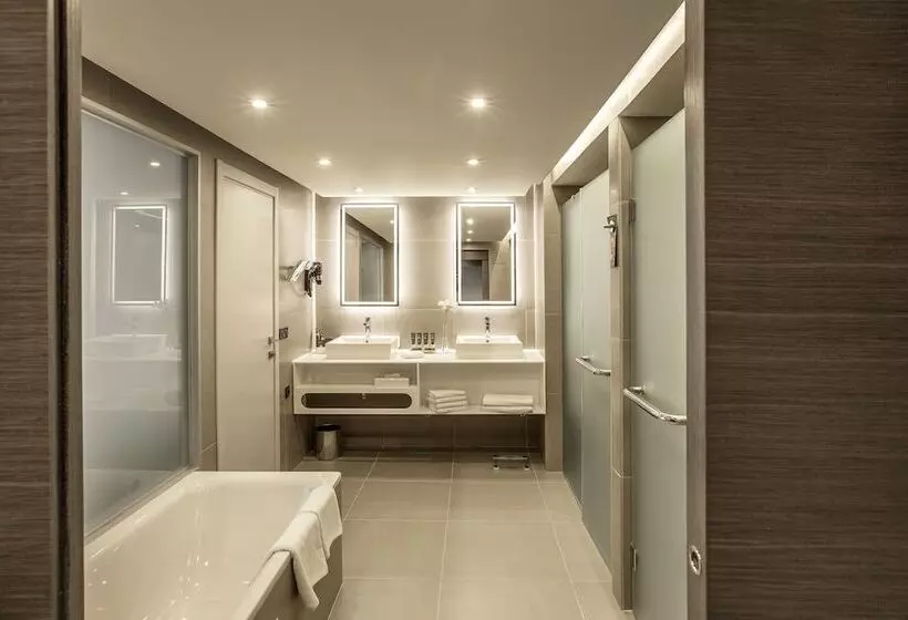 سوییت جونیور, Novotel Moscow City