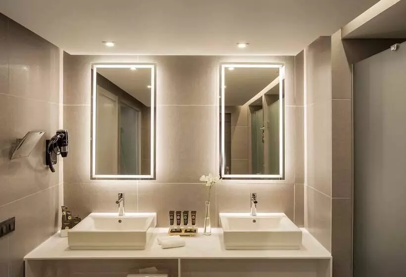 سوییت جونیور, Novotel Moscow City