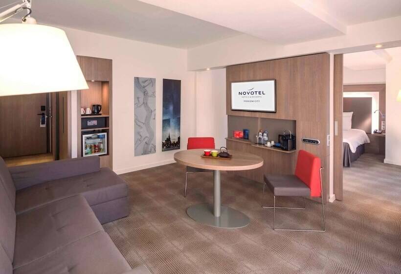 Полулюкс, Novotel Moscow City