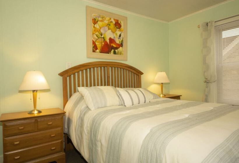 Апартаменты 1 Спальня, Simmons Motel And Suites