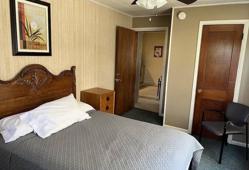 带1个卧室的公寓, Simmons Motel And Suites