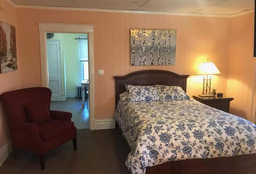 ２ベッドルームアパートメント, Simmons Motel And Suites