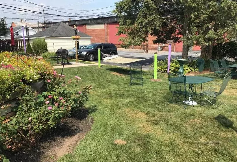 スイート（家族用）, Simmons Motel And Suites