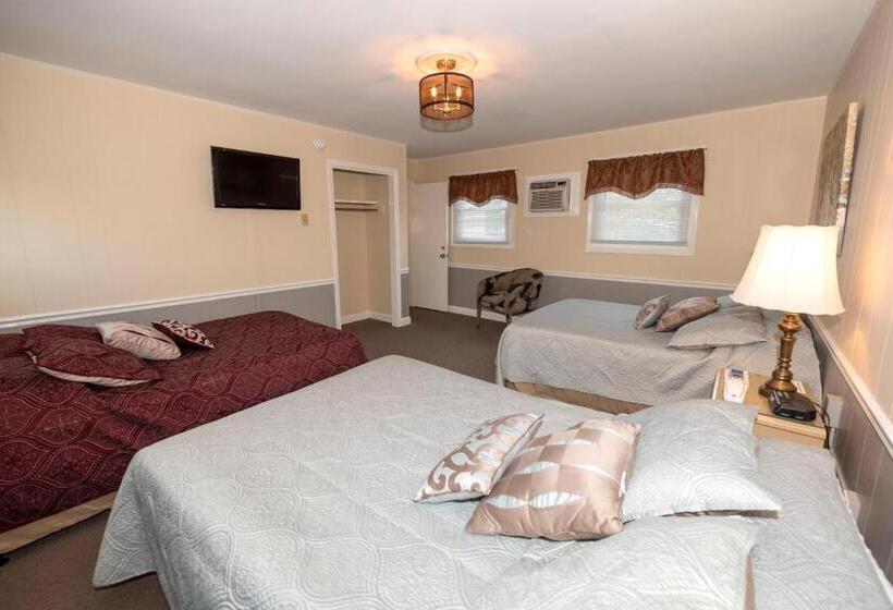 家庭套房, Simmons Motel And Suites