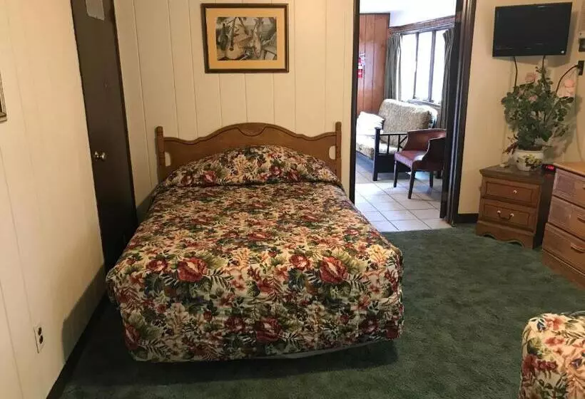 １階の１ベッドルームアパートメント, Simmons Motel And Suites