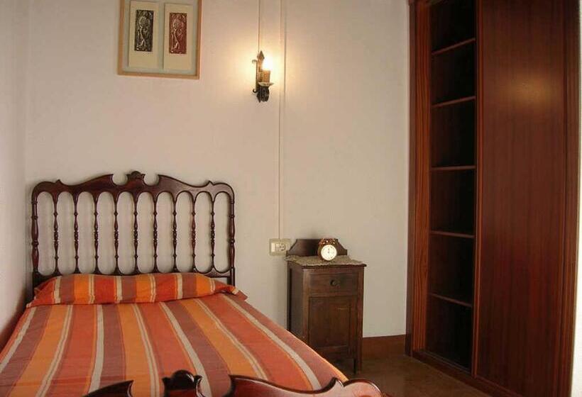 Номер Стандарт Индивидуальный Совместная Ванная, Pensión   Albergue De Logrosa