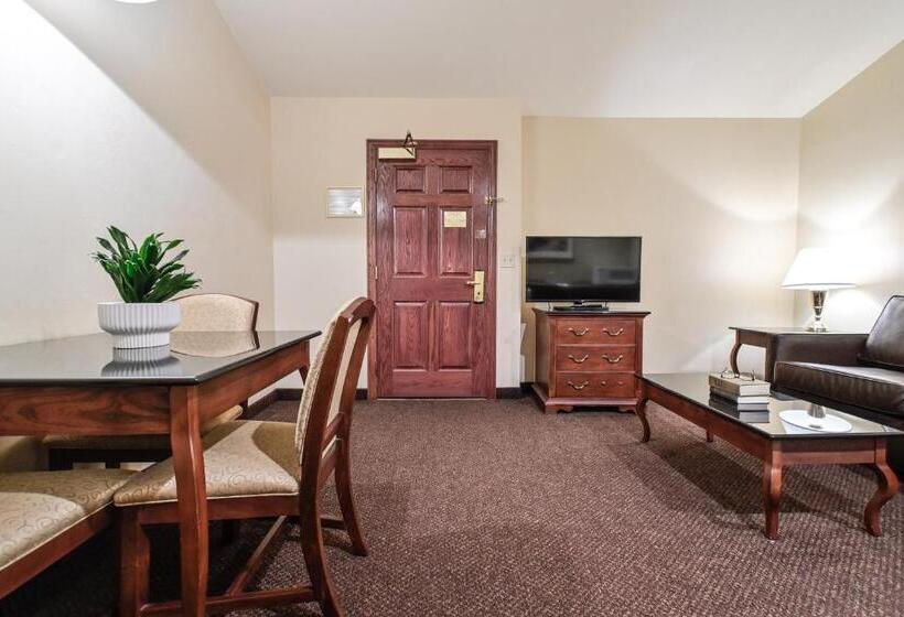 חדר דחוקס עם מיטת קינג, Four Seasons Island Resort