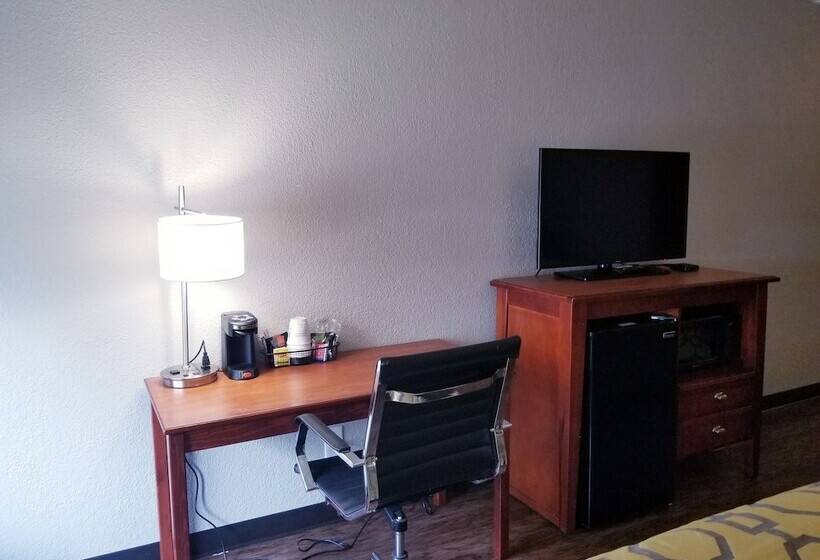 غرفه قياسيه سريرين مزدوجين, Baymont By Wyndham Greenville Oh