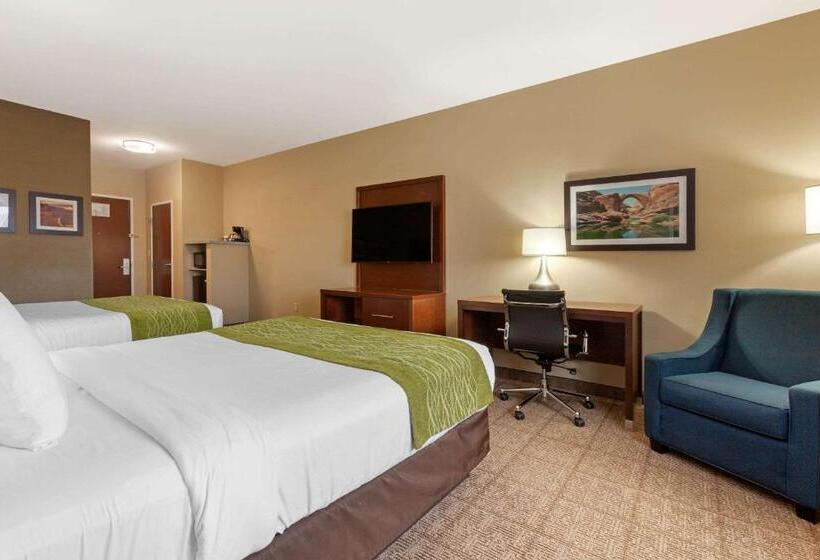 غرفة قياسية لذوى الاحتياجات الخاصة, Comfort Inn & Suites Page At Lake Powell