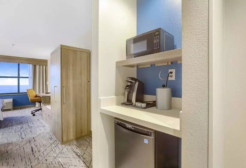 ２ダブルベッドのスタンダードルーム, Holiday Inn Express   Gulfport Beach, An Ihg