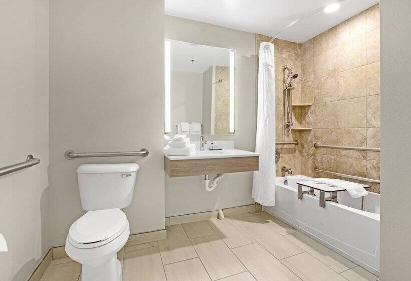 جناح, Holiday Inn Express   Gulfport Beach, An Ihg