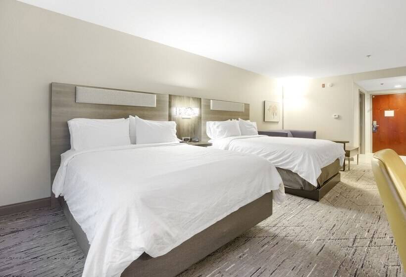 جناح, Holiday Inn Express   Gulfport Beach, An Ihg