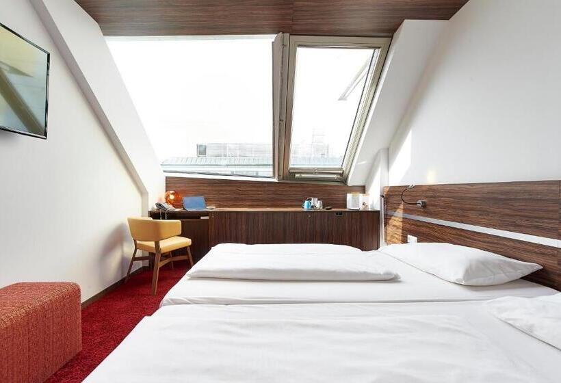 اتاق لوکس, Simm S Hotel   Cityhotel Next To Metro U3