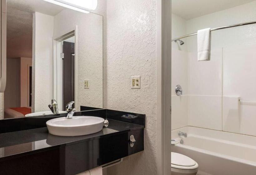 Стандартный Номер Кровать Кинг, Motel 6 uvalde, Tx